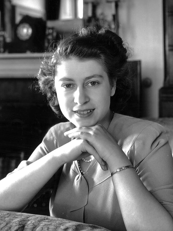 cong chua Elizabeth_1946